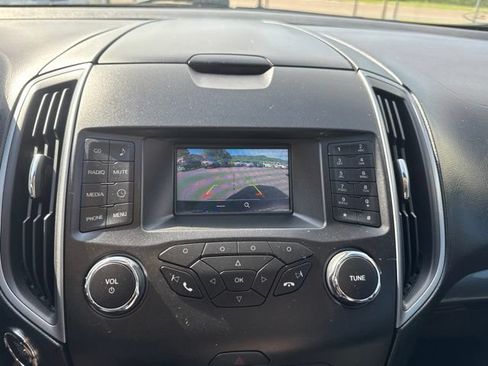 Used 2016 Ford Edge SE AWD/4WD image 17