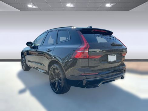 Certified 2024 Volvo XC60 B5 Ultimate image 3