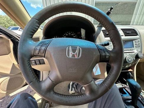 Used 2006 Honda Accord EX image 34
