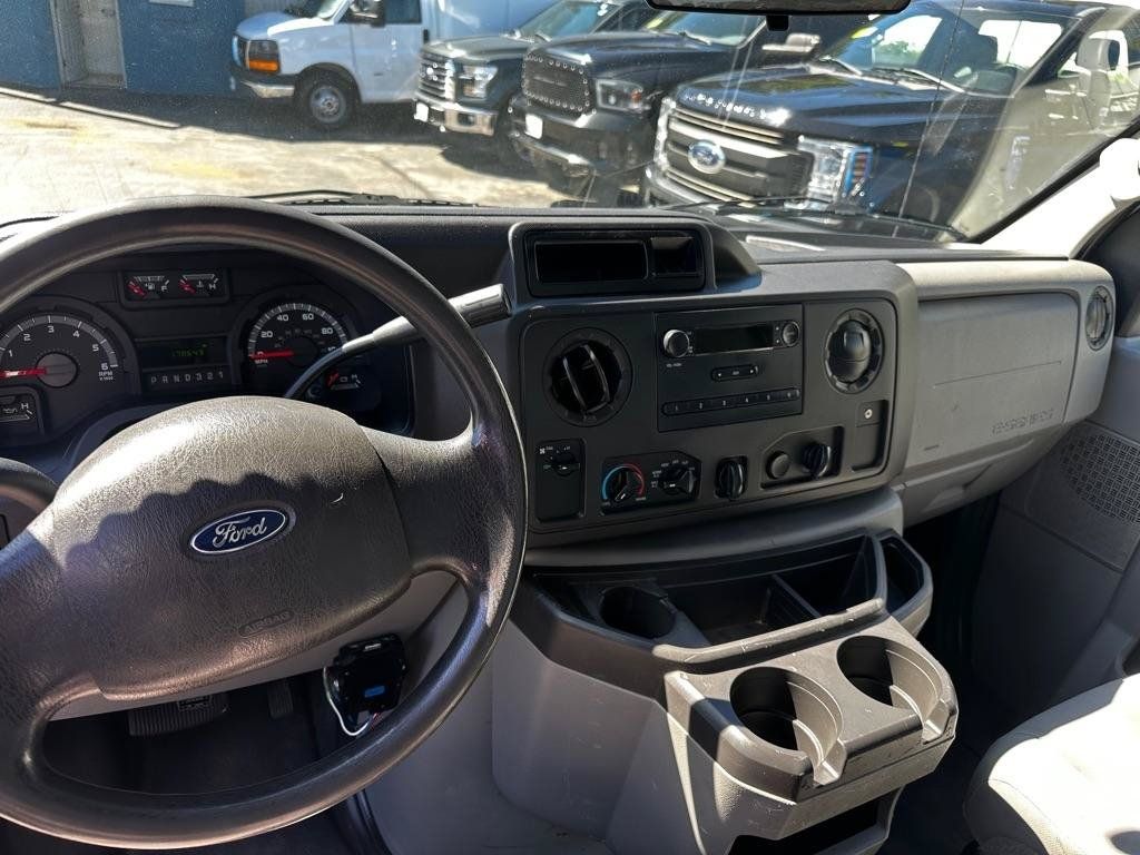 Used 2015 Ford E-350 and Econoline 350 Super Duty w/ Power Windows & Locks Group RWD image 14