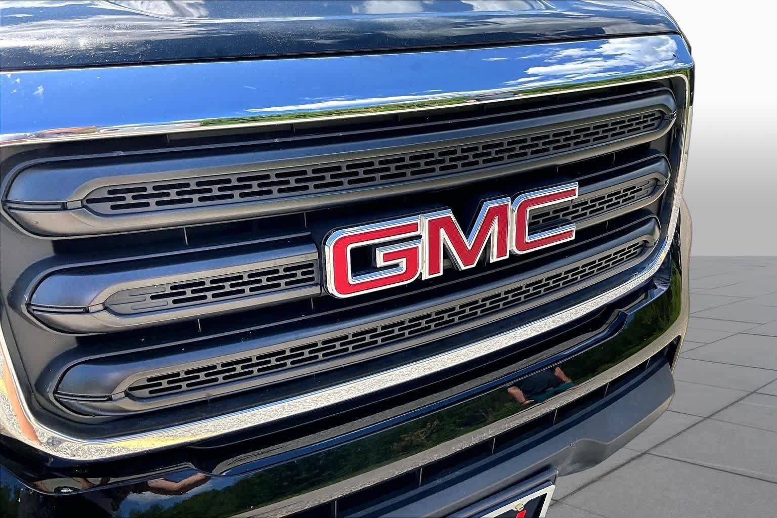 Used 2017 GMC Canyon SL RWD image 32