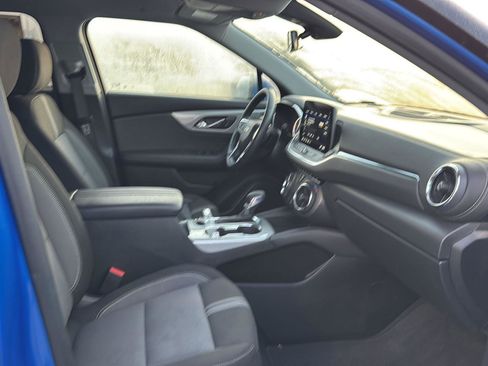 Used 2025 Chevrolet Blazer LT image 10