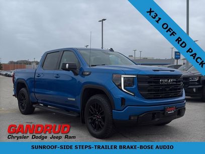 Used 2023 GMC Sierra 1500 Elevation w/ Elevation Premium Package