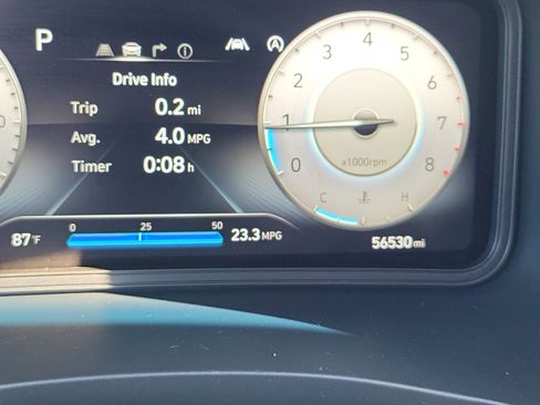Used 2022 Hyundai Kona Limited AWD/4WD image 23