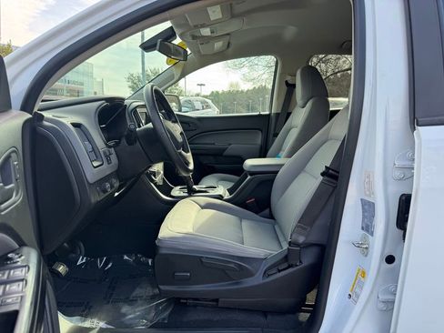 Used 2021 Chevrolet Colorado W/T w/ Custom Special Edition image 24