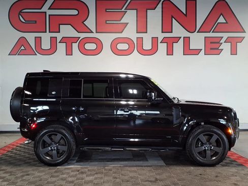 Used 2023 Land Rover Defender 110 V8 AWD/4WD image 1