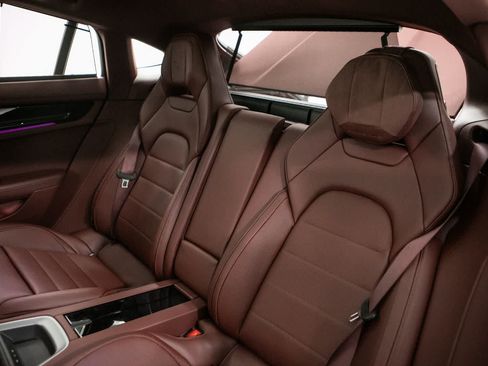 New 2026 Porsche Panamera 4 AWD/4WD image 35