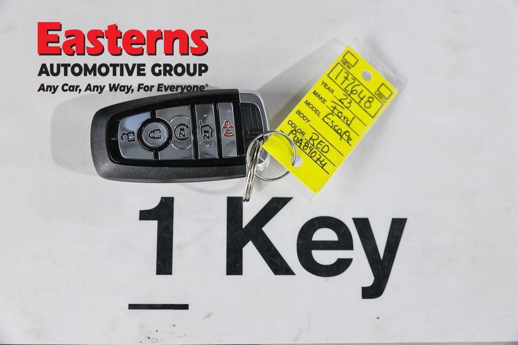 Used 2023 Ford Escape Active AWD/4WD image 28