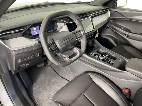 New 2026 Jeep Cherokee Limited AWD/4WD image 3