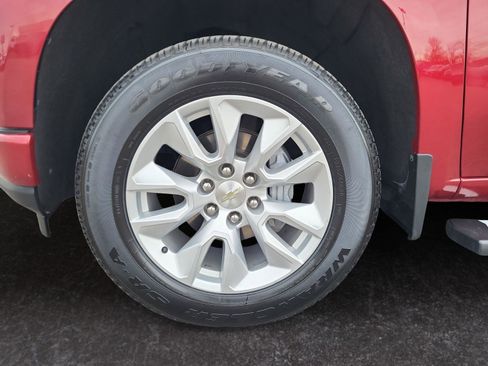 Used 2020 Chevrolet Silverado 1500 Custom w/ Custom Value Package image 26