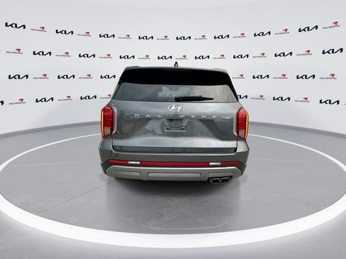 Used 2024 Hyundai Palisade SEL FWD image 7