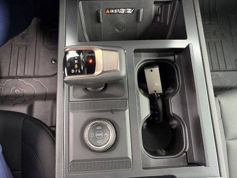 Used 2025 GMC Hummer EV 3X AWD/4WD image 33