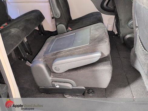 Used 2011 Dodge Grand Caravan Crew image 41