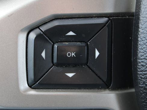 Used 2020 Ford F250 Lariat w/ Lariat Ultimate Package image 29