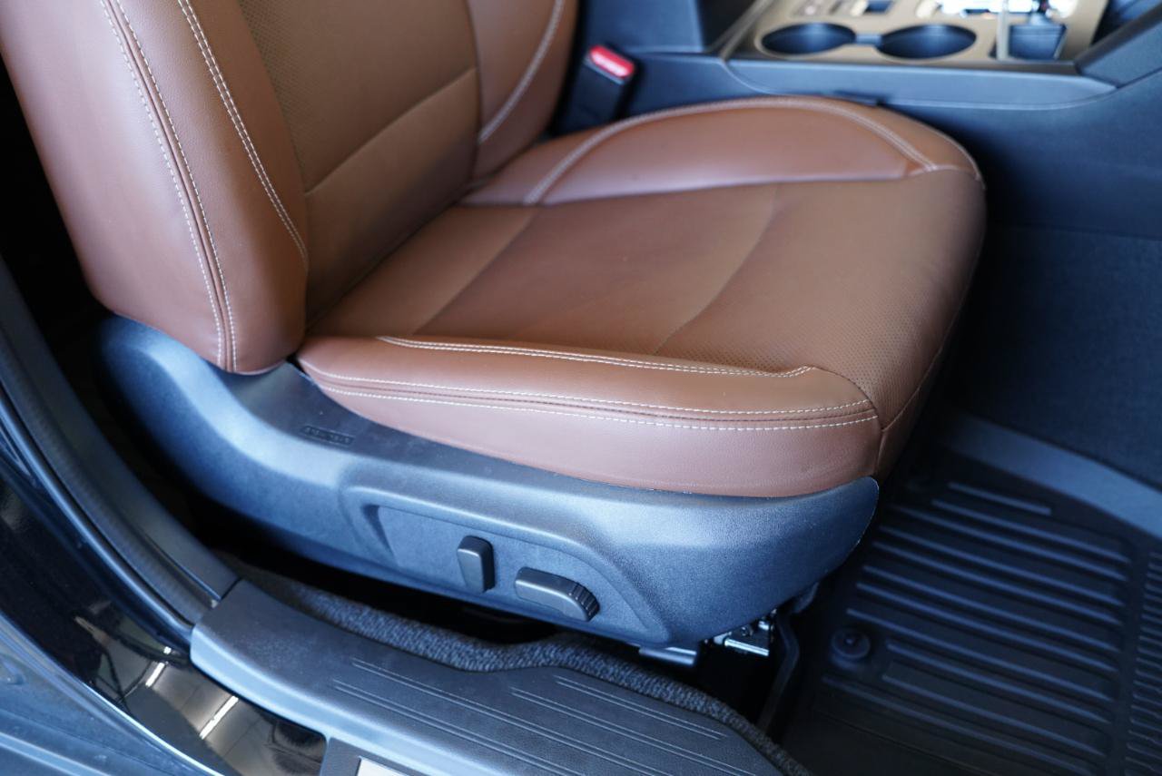 Used 2019 Subaru Outback 2.5i Touring w/ Popular Package #3A AWD/4WD image 29