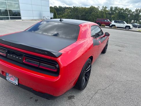 Used 2022 Dodge Challenger R/T Scat Pack w/ T/A Package image 9