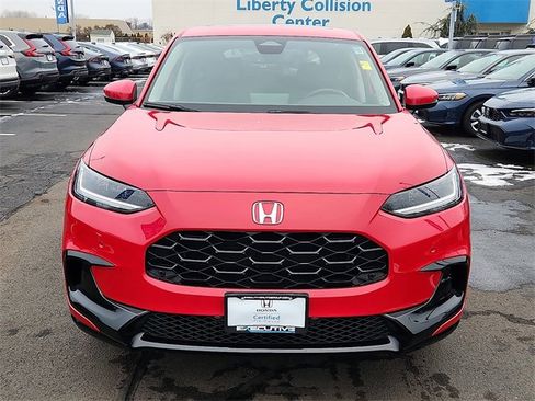 Used 2023 Honda HR-V EX-L image 2