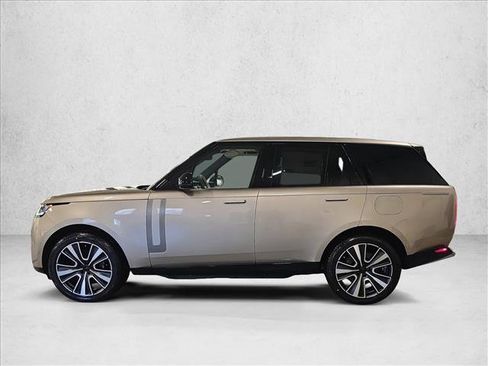 New 2026 Land Rover Range Rover SE image 8