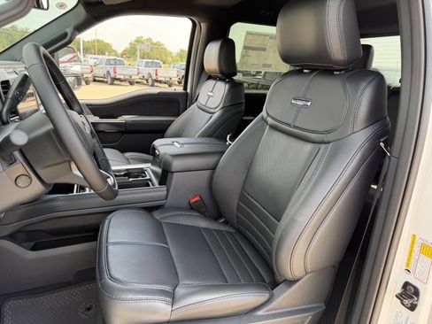 New 2026 Ford F250 Platinum AWD/4WD image 24