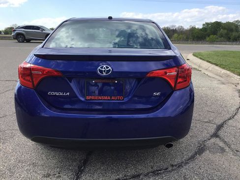 Used 2017 Toyota Corolla SE FWD image 12