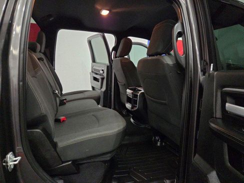 Used 2020 RAM 2500 Lone Star w/ Level 1 Equipment Group AWD/4WD image 10