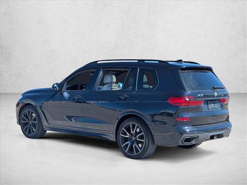 Used 2020 BMW X7 xDrive40i w/ M Sport Package image 7