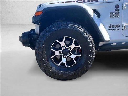 Used 2019 Jeep Wrangler Unlimited Rubicon AWD/4WD image 10