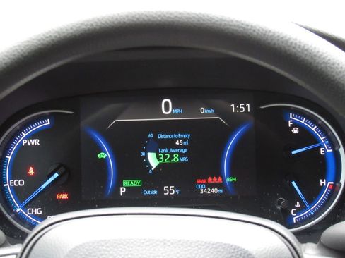 Used 2025 Toyota RAV4 XLE w/ Convenience Package AWD/4WD image 23