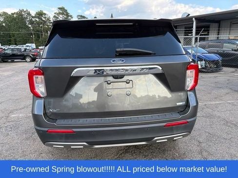 Used 2020 Ford Explorer XLT w/ Equipment Group 202A AWD/4WD image 7
