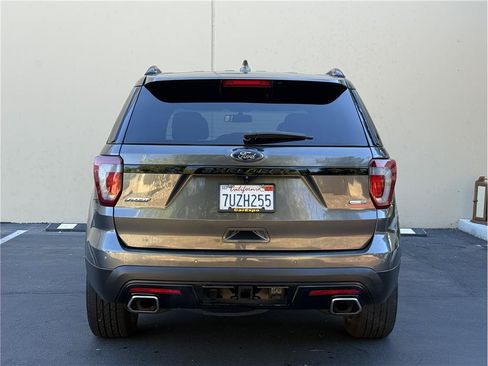 Used 2016 Ford Explorer Sport w/ Equipment Group 401A AWD/4WD image 5