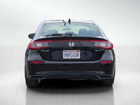 Used 2022 Honda Civic Sport image 4