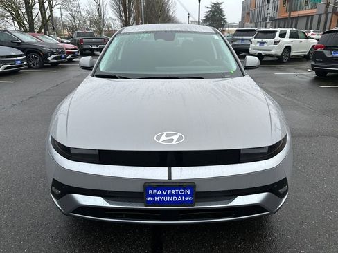 New 2026 Hyundai Ioniq 5 SE AWD/4WD image 9