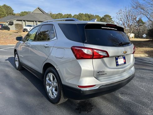 Used 2018 Chevrolet Equinox Premier image 18