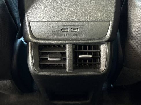 Used 2026 Chevrolet Equinox LT w/ LPO, Floor Liner Package FWD image 20
