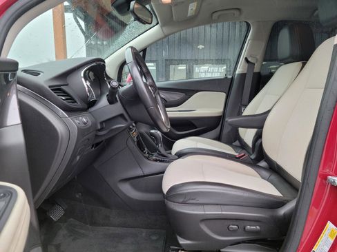 Used 2019 Buick Encore Preferred w/ Safety Package image 13