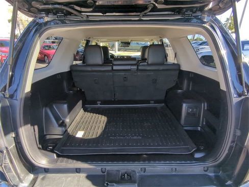Used 2021 Toyota 4Runner Venture image 14