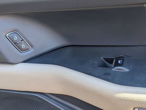 Used 2024 Ford Expedition Limited RWD image 42