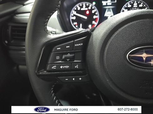 Used 2025 Subaru Forester Premium image 23