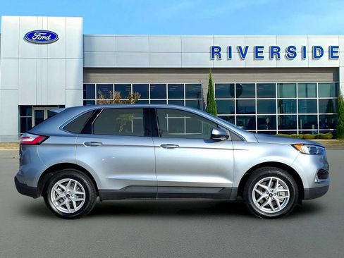 Used 2024 Ford Edge SEL w/ Convenience Package AWD/4WD image 8