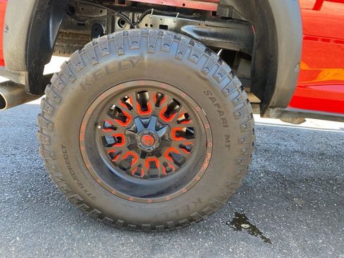 Used 2020 RAM 2500 Big Horn w/ Level 1 Equipment Group AWD/4WD image 12