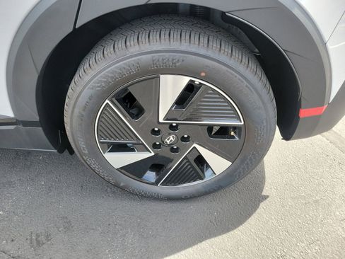 New 2026 Hyundai Ioniq 5 SEL RWD image 22