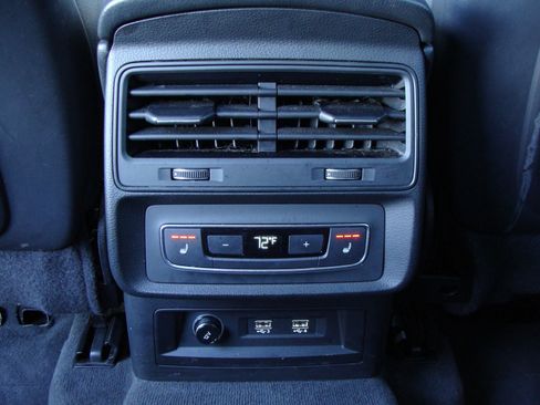 Used 2019 Audi Q8 Premium w/ Convenience Package image 37