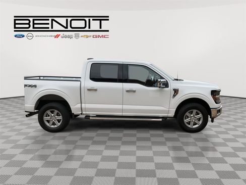 Used 2025 Ford F150 XLT w/ Equipment Group 302A MID AWD/4WD image 5