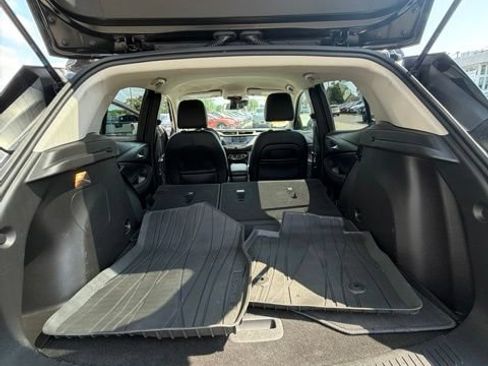 Certified 2022 Buick Encore GX Preferred w/ Cold Weather Comfort Package AWD/4WD image 24