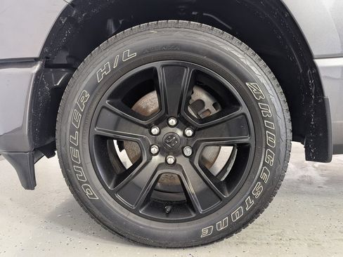 Used 2024 RAM 1500 Big Horn RWD image 8