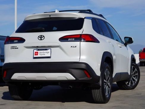 Certified 2024 Toyota Corolla Cross XLE w/ Convenience Package image 5