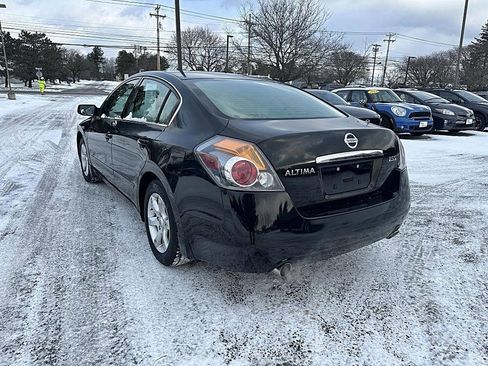 Used 2007 Nissan Altima 2.5 S w/ Convenience Plus Pkg image 3