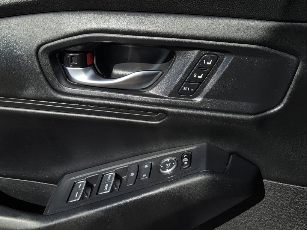 Certified 2024 Honda Accord EX-L image 19