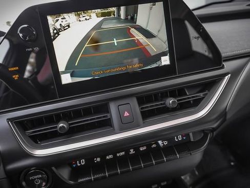 Certified 2025 Lexus UX 300h FWD w/ Accessory Package (Z2) image 15