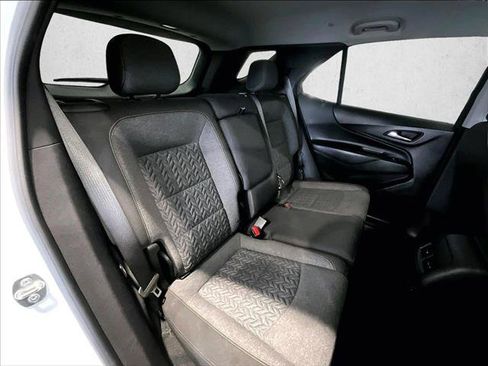Used 2023 Chevrolet Equinox LT FWD image 29